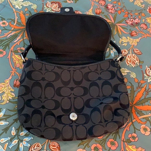 Coach Crossbody - Picture 5 of 7